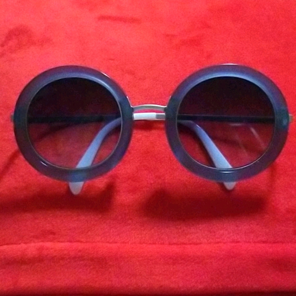 Sunglasses Emilio Pucci